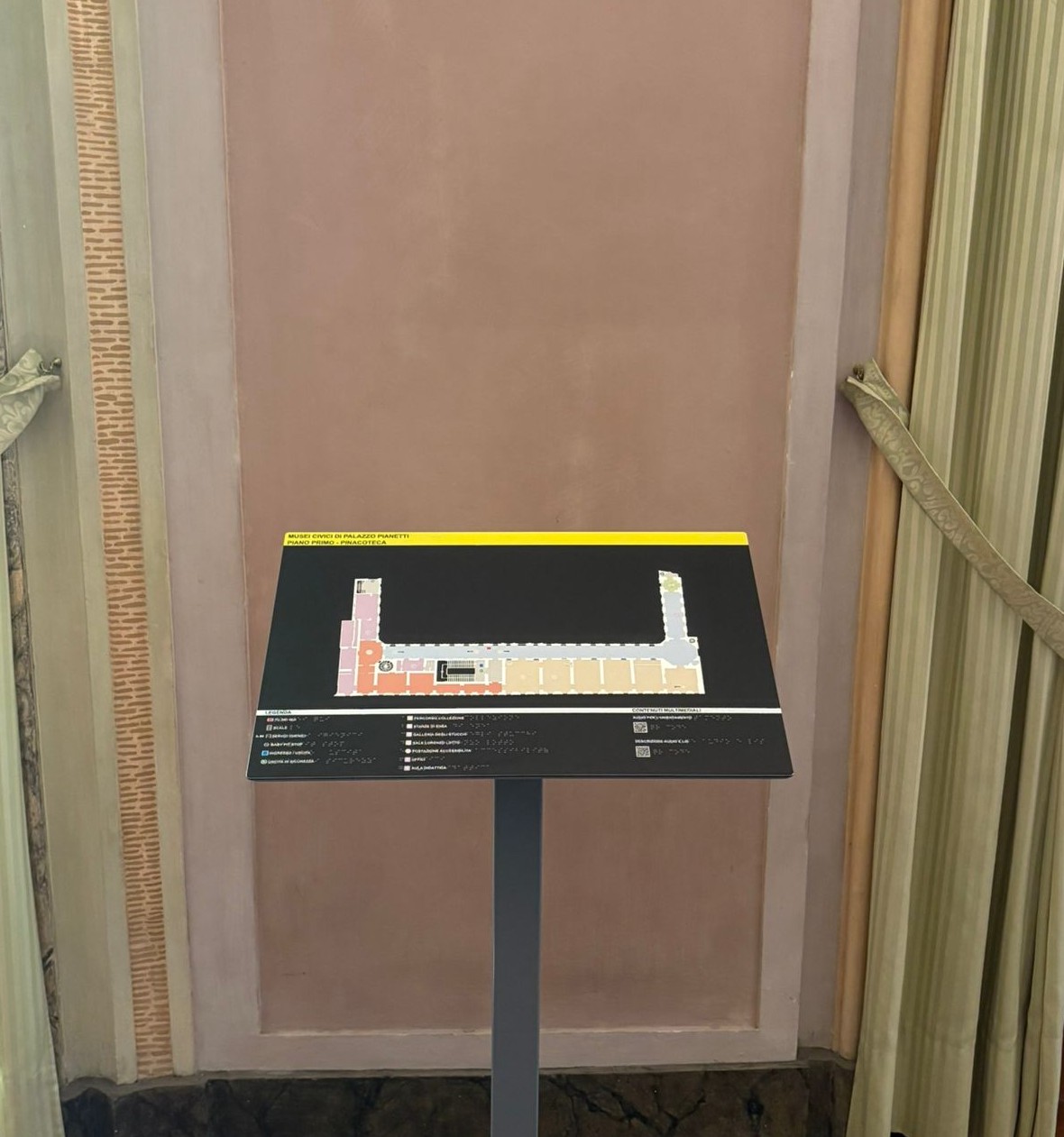Mappa visuotattile al piano nobile
