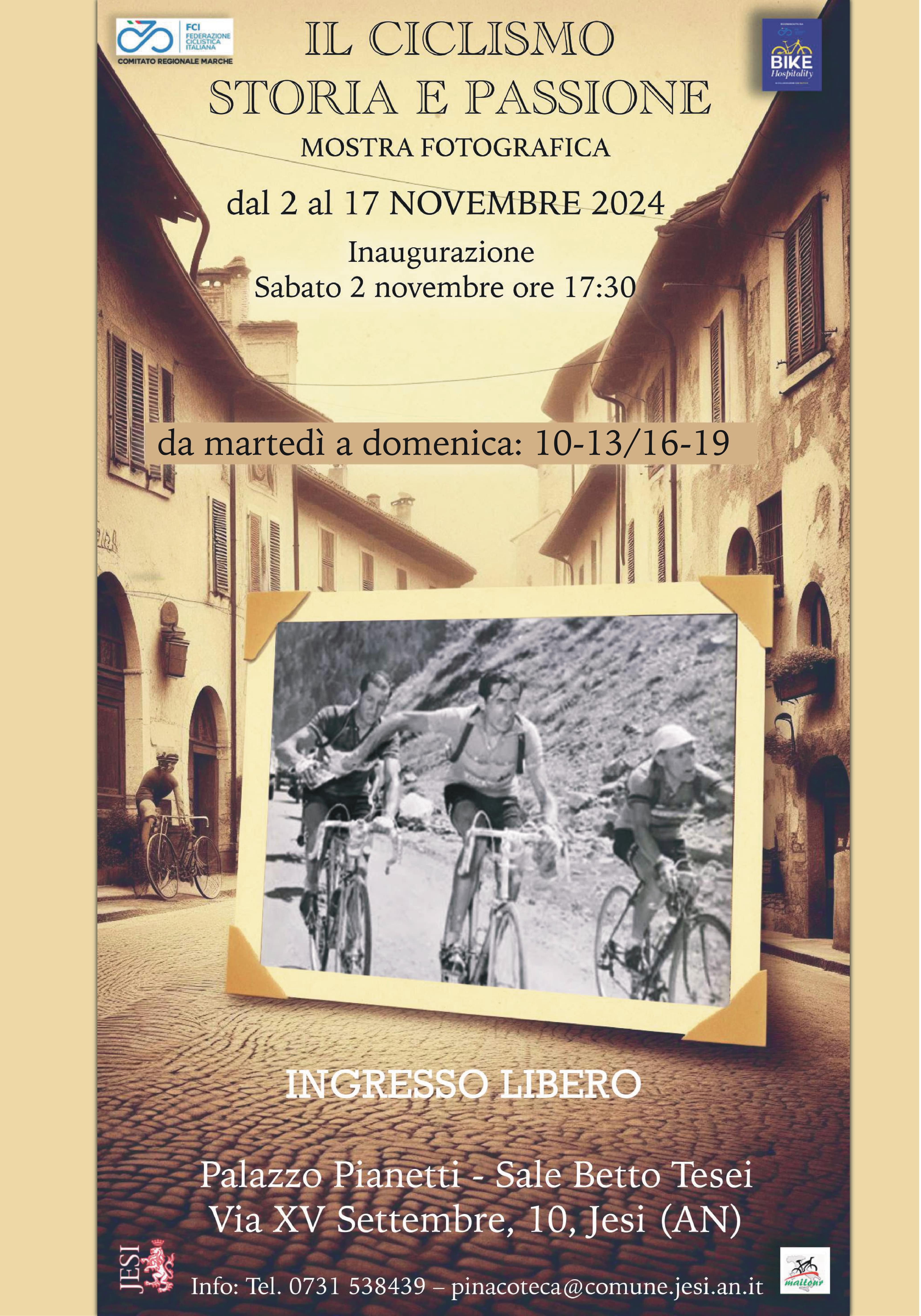 Photo of two Italian cyclists, Bartali and Coppi, while they are passing a flask to one another